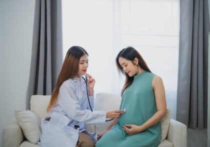A pregnant woman in in a women's clinic